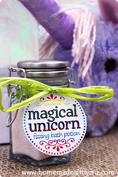 To honor the Unicorn within, make this magical unicorn fizzy bath salt potion and give the gift of purple bath bliss.
