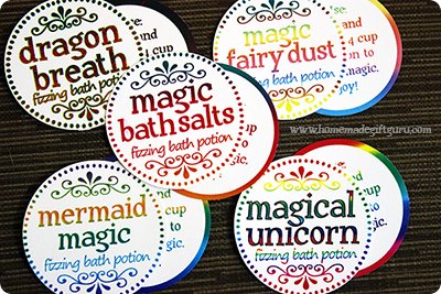Free fantasy magic printables! If you know someone big or small who loves mythical creatures this may just be the next little unique homemade gift idea to add to your plans.
