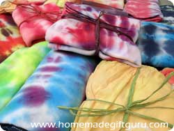 Create fun tie dye patterns for unique homemade gift ideas!